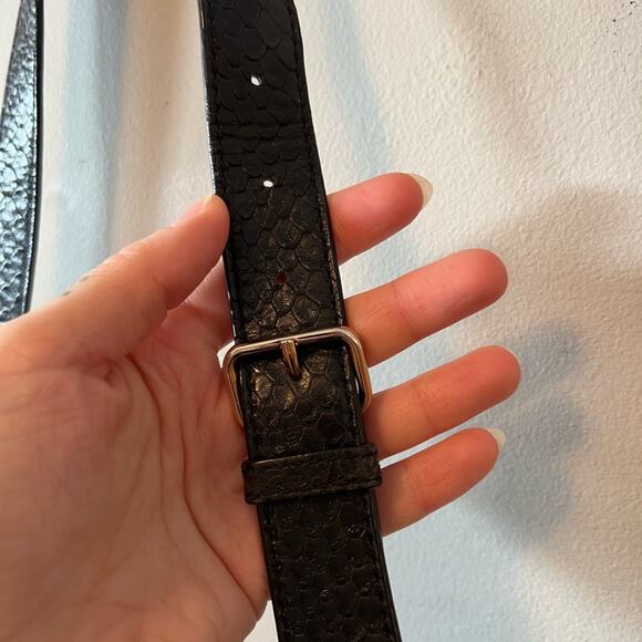 Cole Haan black snake print crossbody bag reptile print fall winter dark - Picture 3 of 11